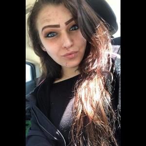 Meet your Posher, Kendra